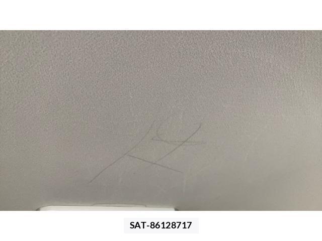 Toyota NOAH 2012-08 7059945-20