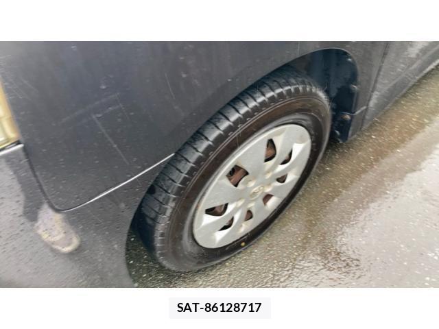 Toyota NOAH 2012-08 7059945-3