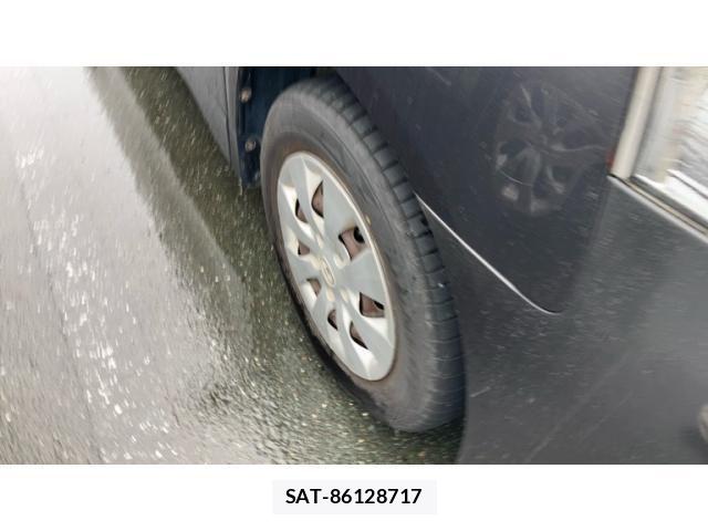 Toyota NOAH 2012-08 7059945-4