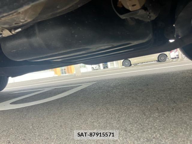 Toyota NOAH 2011-07 7059946-13