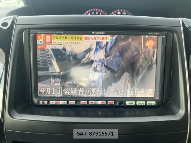 Toyota NOAH 2011-07 7059946-22