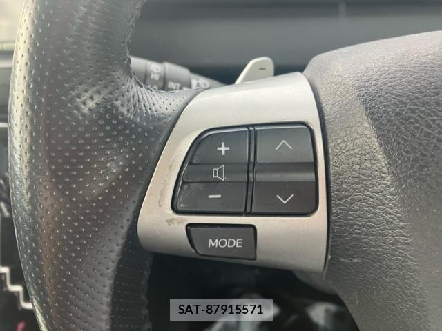 Toyota NOAH 2011-07 7059946-23