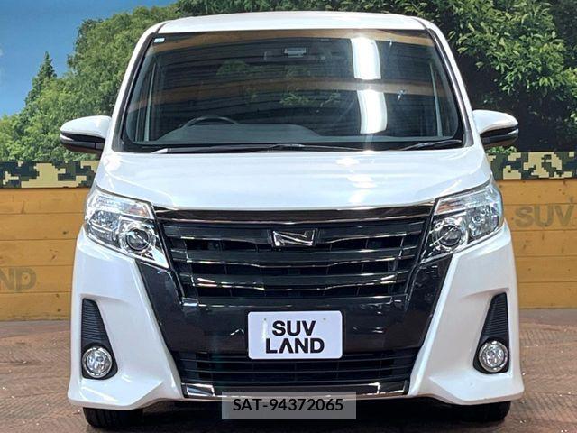 Toyota NOAH 2017-06 7059934-14