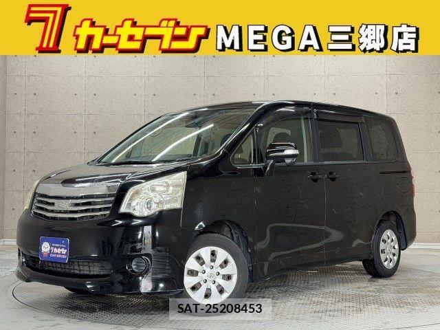 Toyota NOAH 2013-05 7059943-0