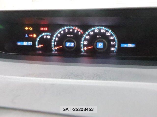 Toyota NOAH 2013-05 7059943-27