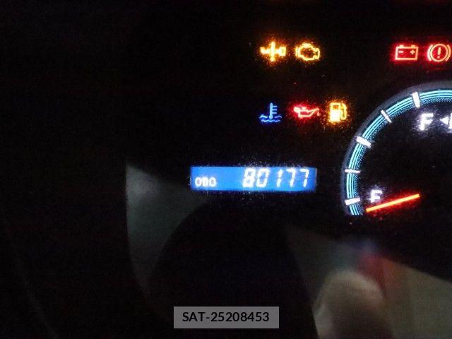 Toyota NOAH 2013-05 7059943-28