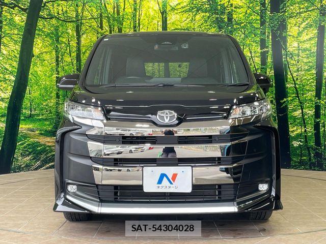 Toyota NOAH 2024-02 7059930-14