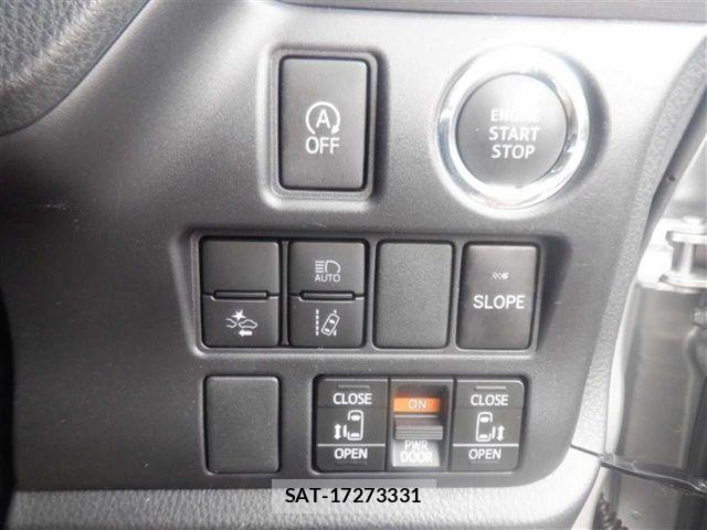 Toyota NOAH 2021-05 7059923-5