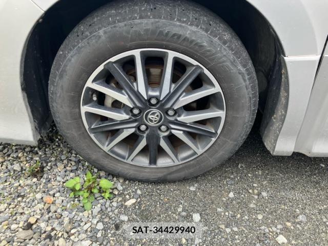 Toyota NOAH 2014-07 7059944-8