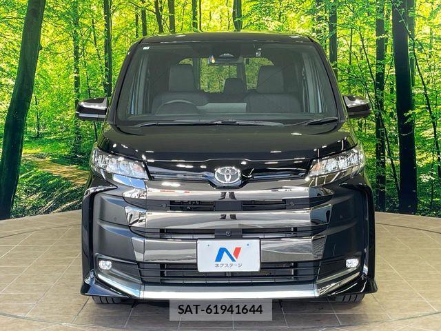 Toyota NOAH 2025-01 7059925-14