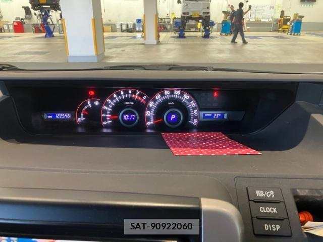 Toyota NOAH 2008-10 7059949-15