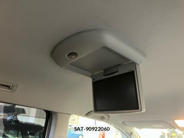 Toyota NOAH 2008-10 7059949-22
