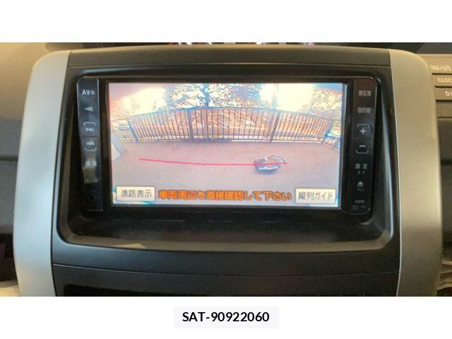 Toyota NOAH 2008-10 7059949-24