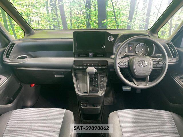 Toyota NOAH 2023-07 7058577-1