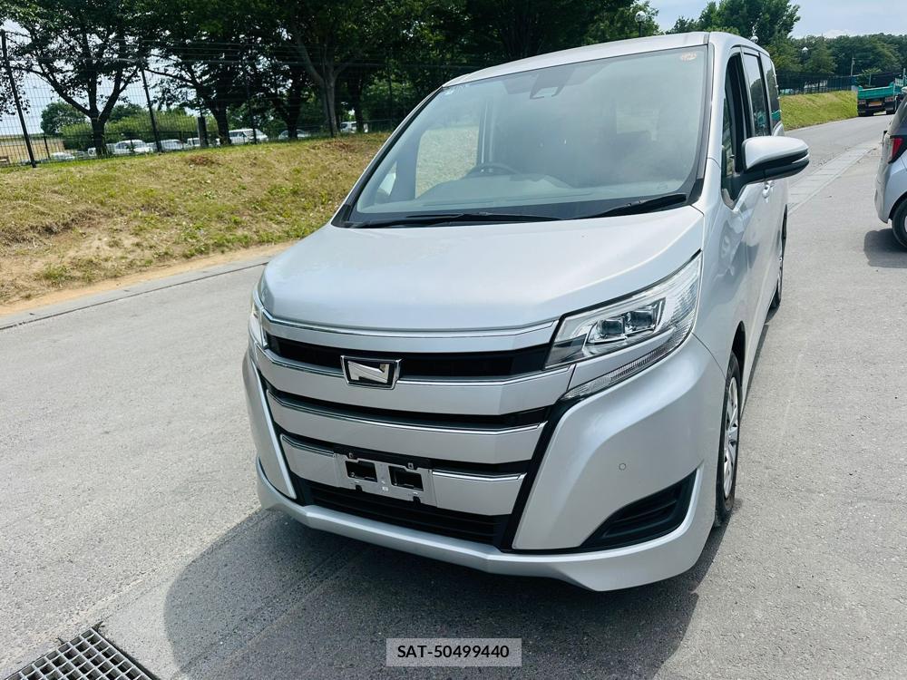 Toyota NOAH 2020 7171820-0