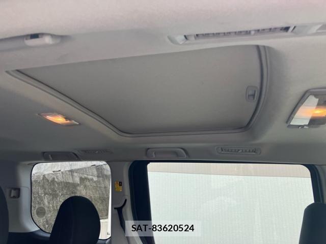 Toyota NOAH 2010-11 7222770-14