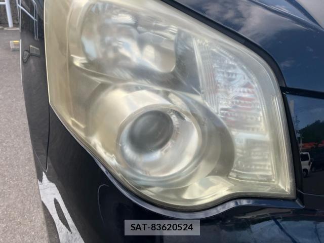 Toyota NOAH 2010-11 7222770-5