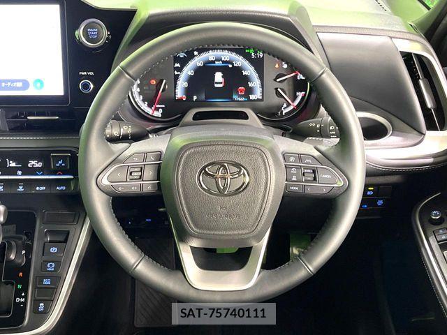 Toyota NOAH 2022-11 7222797-11