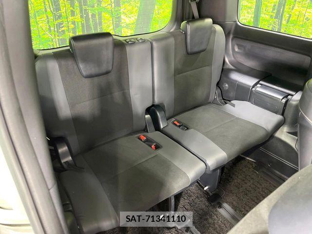 Toyota NOAH 2020-01 7222788-9