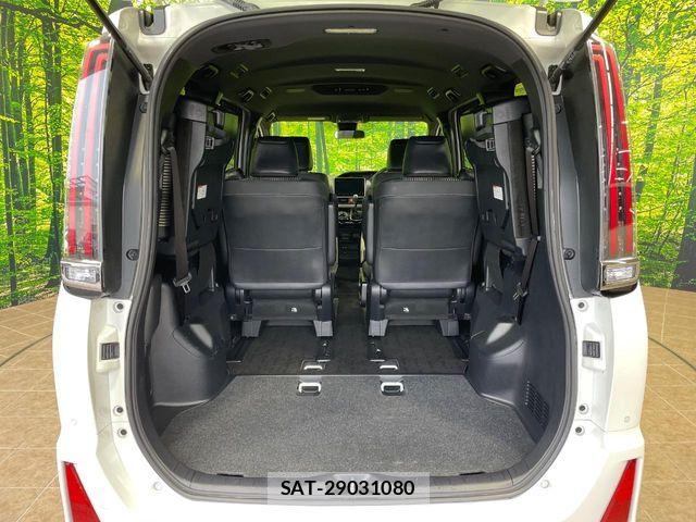 Toyota NOAH 2019-07 7222785-11