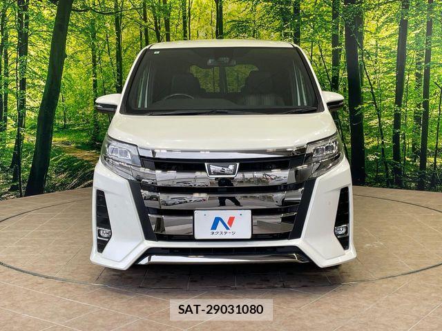 Toyota NOAH 2019-07 7222785-15