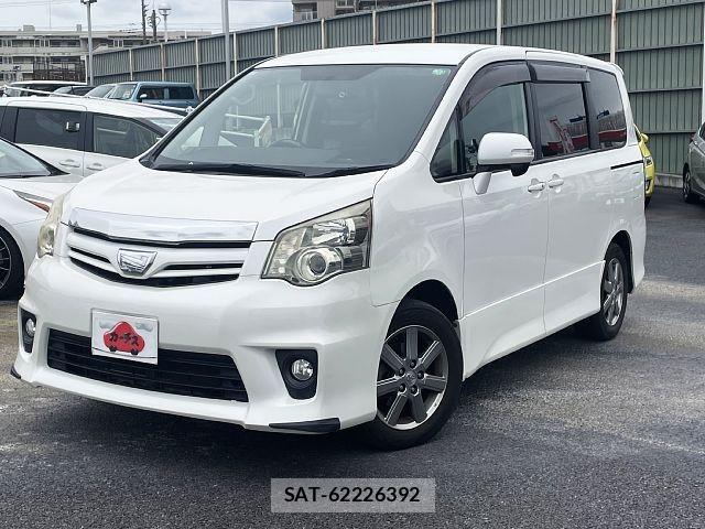 Toyota NOAH 2010-09 7222764-0