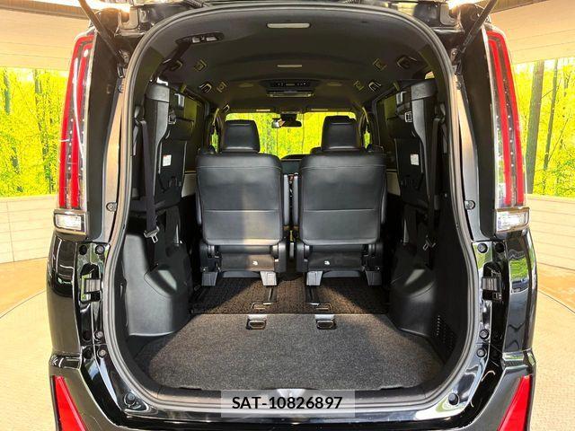 Toyota NOAH 2017-12 7222780-10