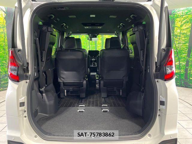 Toyota NOAH 2024-10 7222812-10