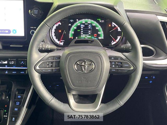 Toyota NOAH 2024-10 7222812-11