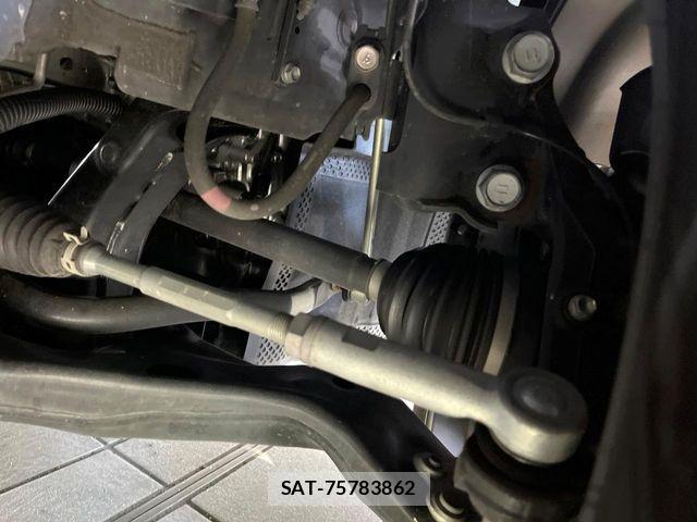 Toyota NOAH 2024-10 7222812-19