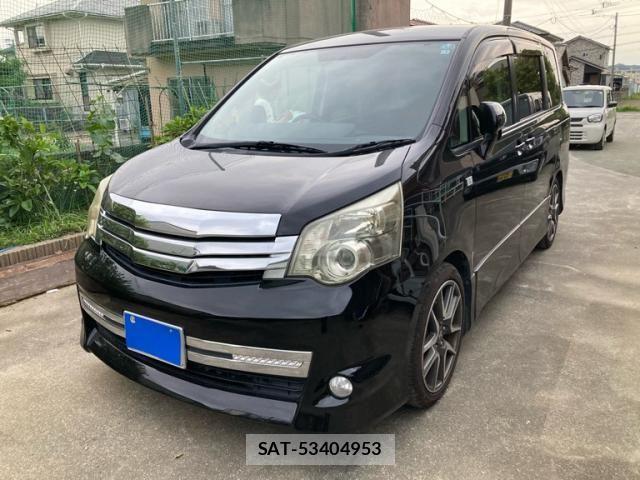 Toyota NOAH 2011-01 7222767-0