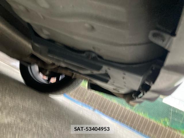 Toyota NOAH 2011-01 7222767-3