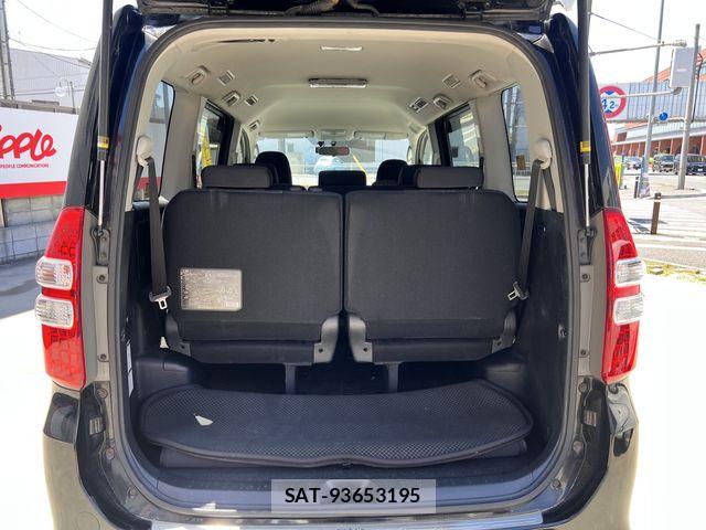 Toyota NOAH 2011-02 7222772-10