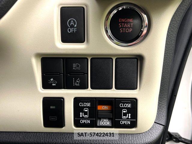 Toyota NOAH 2019-09 7222784-6