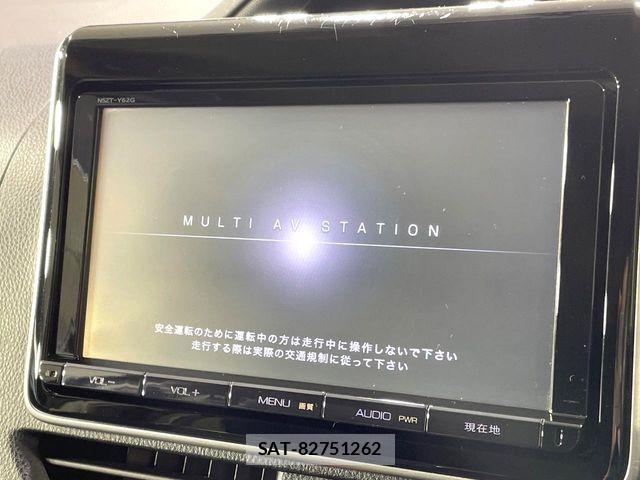 Toyota NOAH 2014-03 7222773-3
