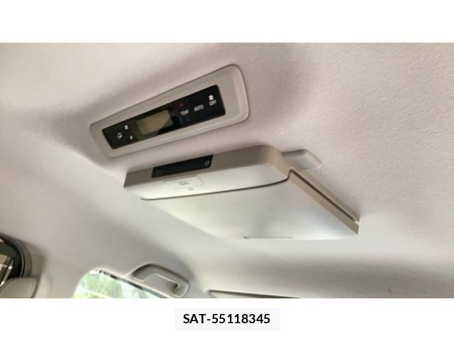Toyota NOAH 2016-07 7222777-19