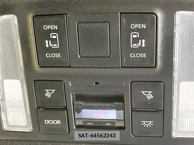 Toyota NOAH 2023-01 7222795-4