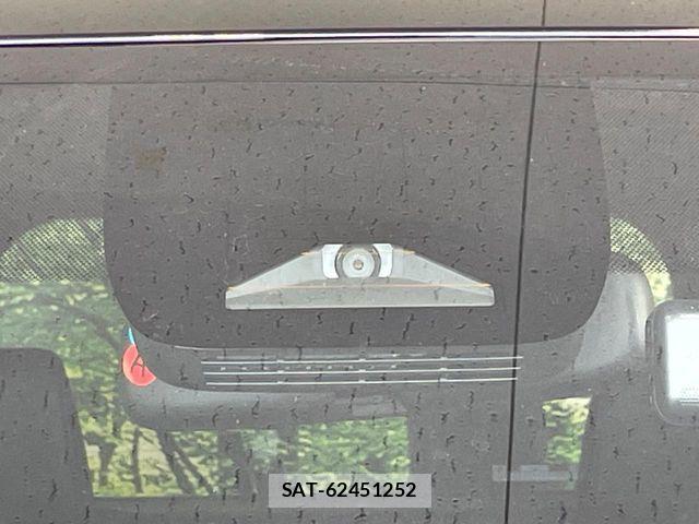 Toyota NOAH 2023-04 7222801-5