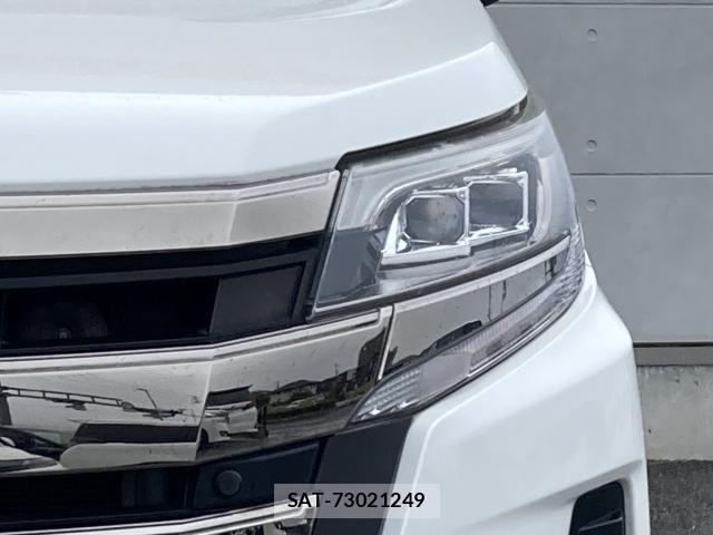 Toyota NOAH 2019-05 7222783-10