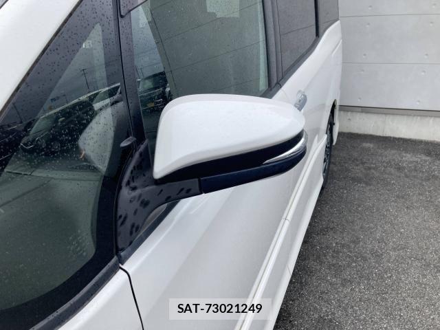 Toyota NOAH 2019-05 7222783-12