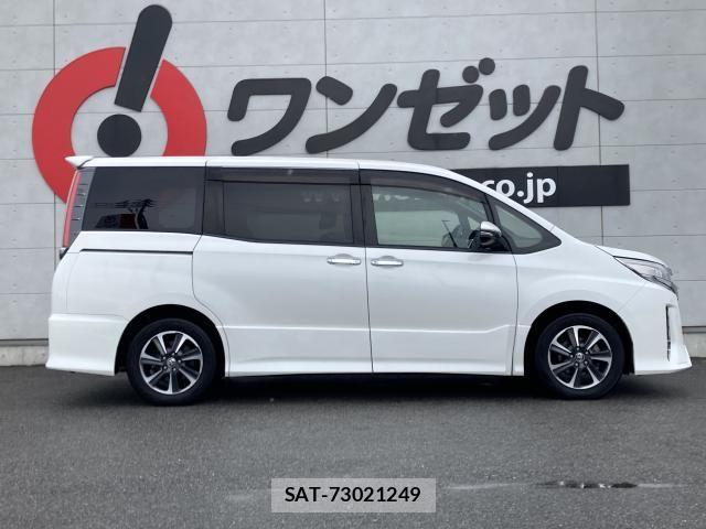 Toyota NOAH 2019-05 7222783-20