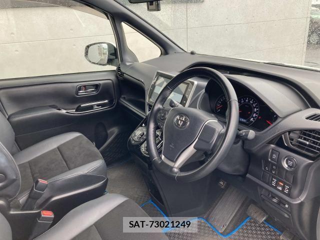 Toyota NOAH 2019-05 7222783-21