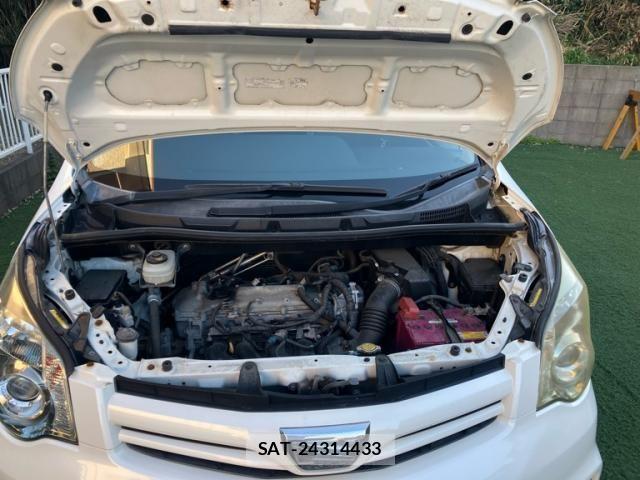 Toyota NOAH 2011-09 7222769-15