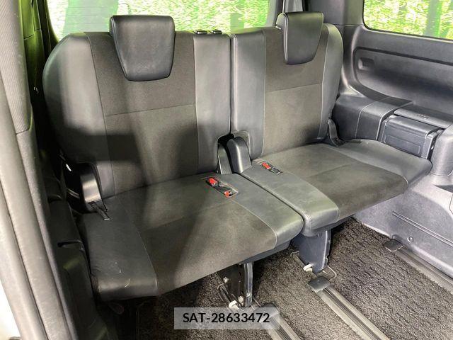 Toyota NOAH 2017-01 7222775-8
