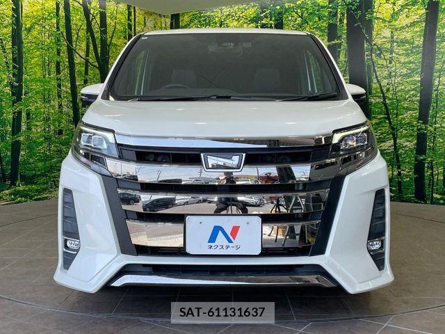Toyota NOAH 2018-11 7222781-14