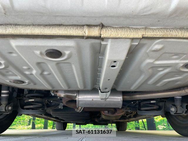 Toyota NOAH 2018-11 7222781-19