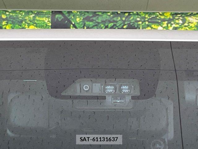 Toyota NOAH 2018-11 7222781-2