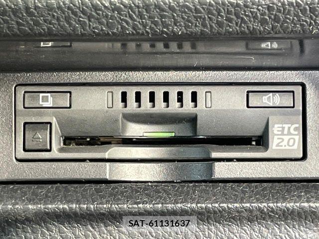 Toyota NOAH 2018-11 7222781-6