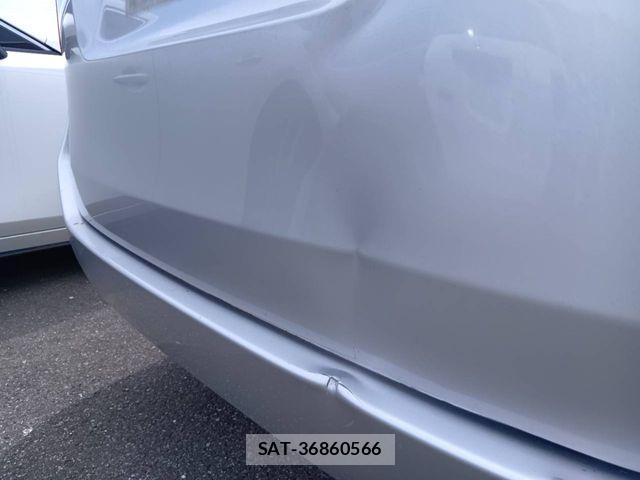 Toyota NOAH 2013-04 7222771-12