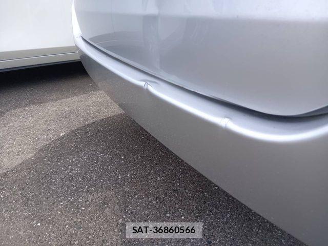 Toyota NOAH 2013-04 7222771-13